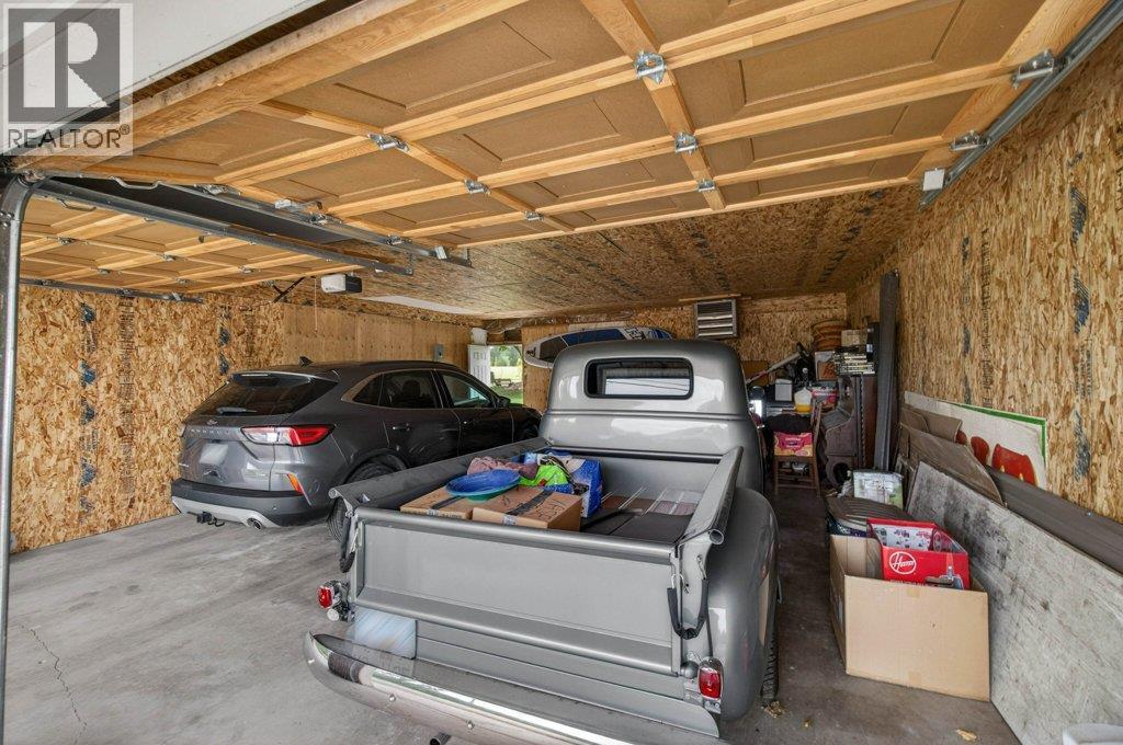 3930 10 Avenue NE - 53
