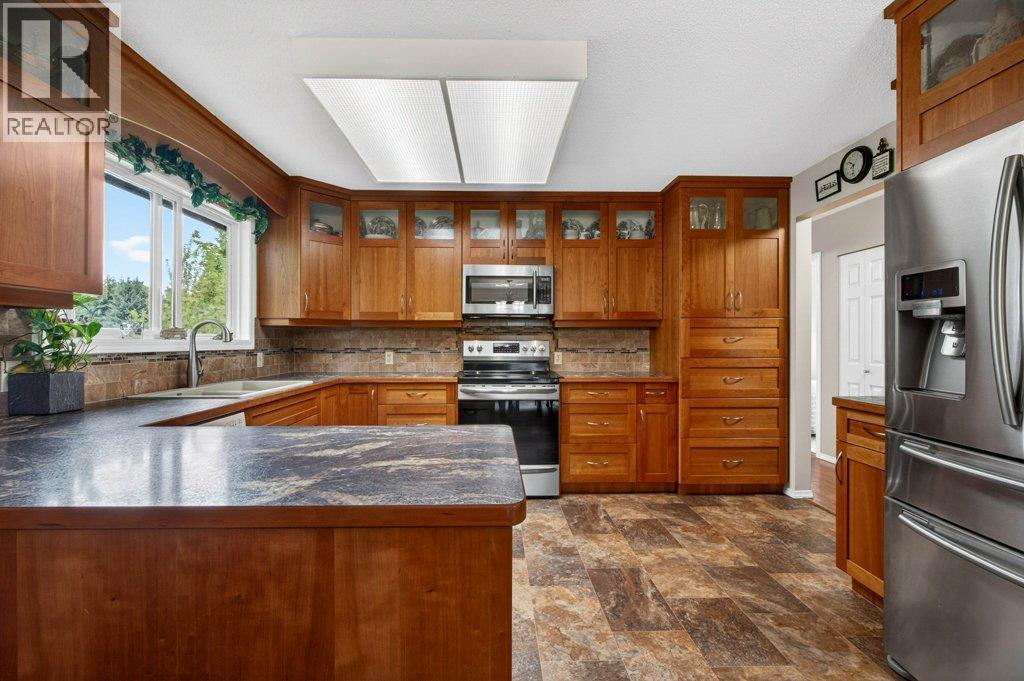 3930 10 Avenue NE - 6