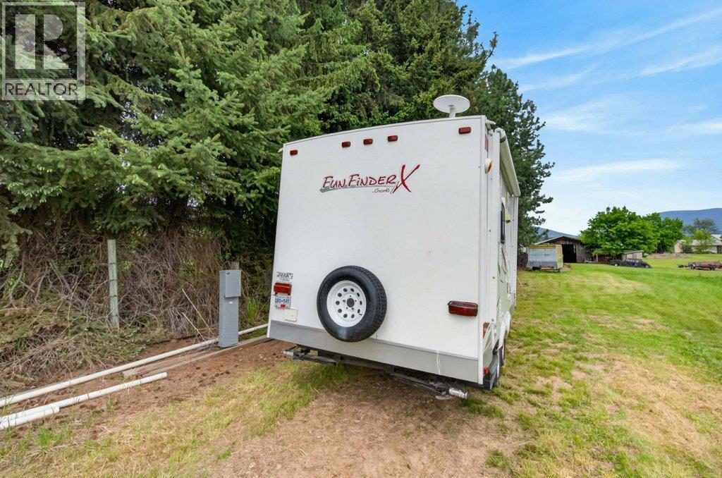  3930 10 Avenue Northeast, Salmon Arm