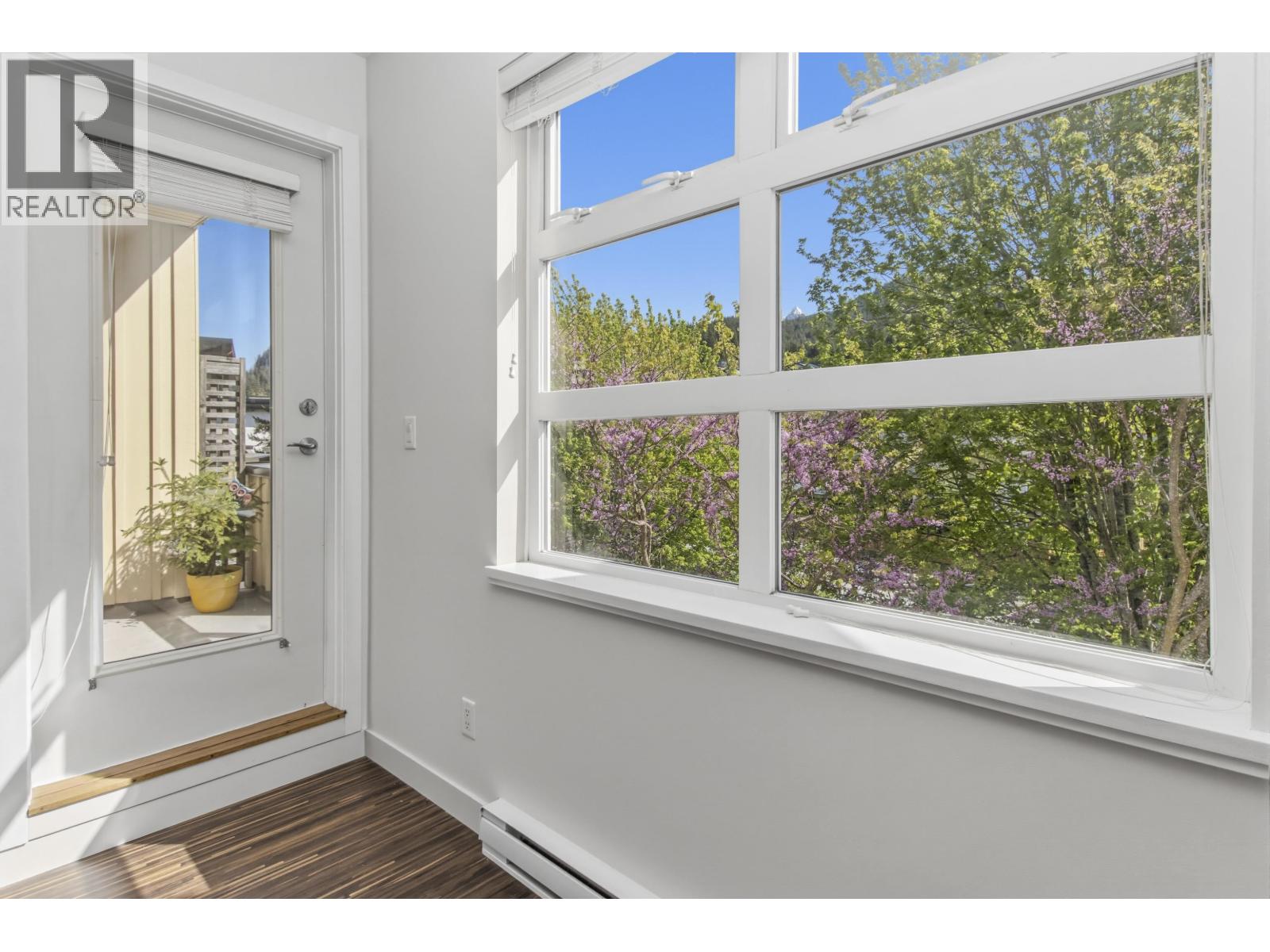 318 41105 TANTALUS ROAD, Squamish