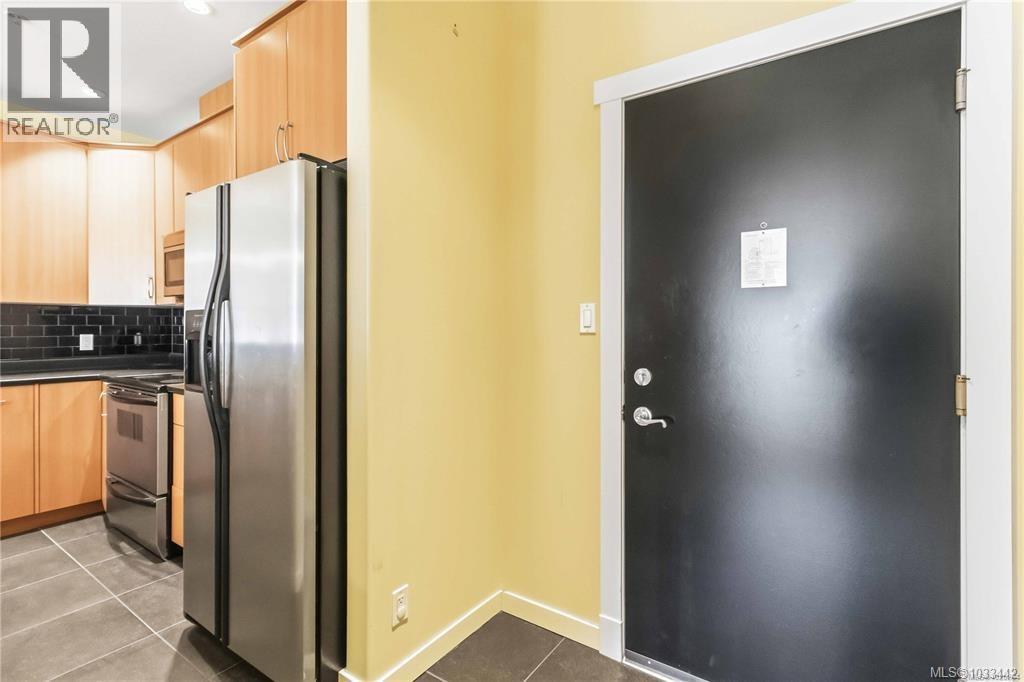 #306 330 Waterfront Cres - 5