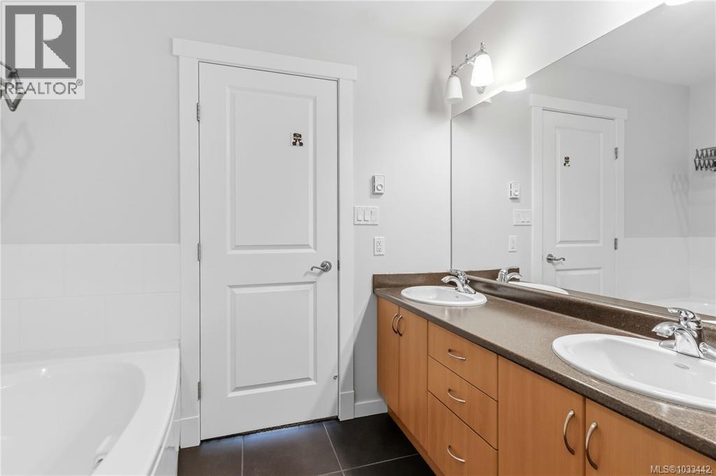 #306 330 Waterfront Cres - 21