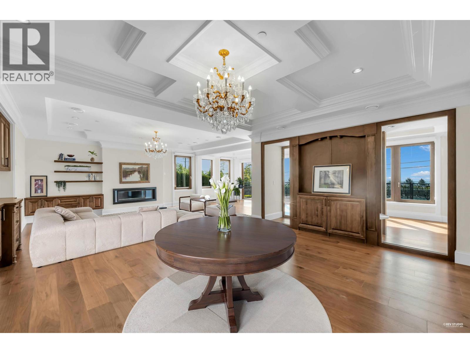 1118 CRESTLINE ROAD, West Vancouver