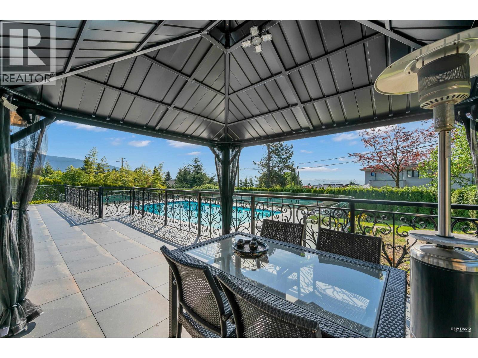 1118 CRESTLINE ROAD, West Vancouver