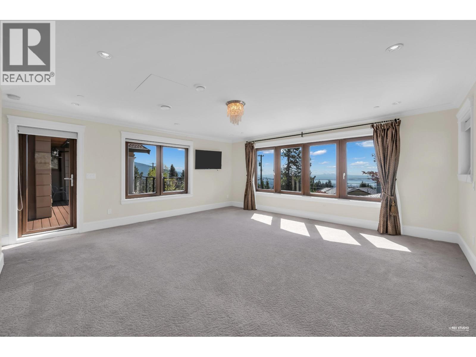 1118 CRESTLINE ROAD, West Vancouver