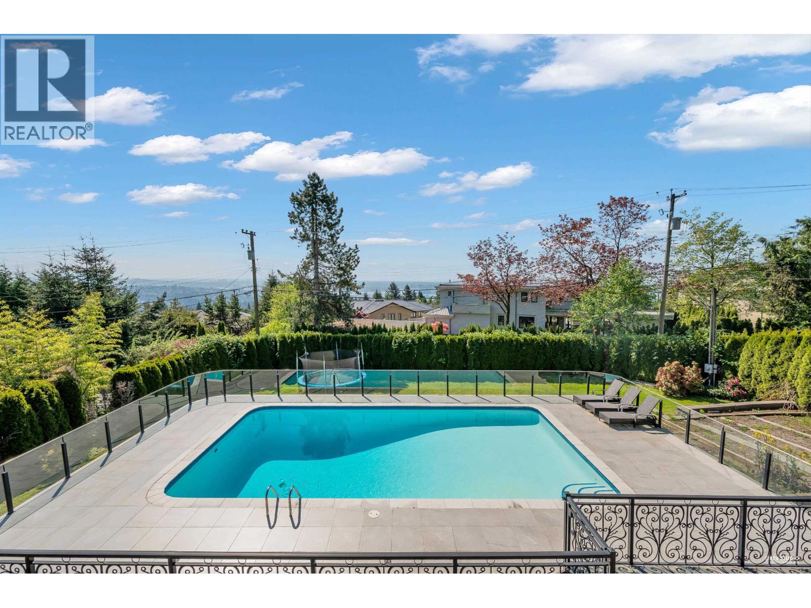 1118 CRESTLINE ROAD, West Vancouver
