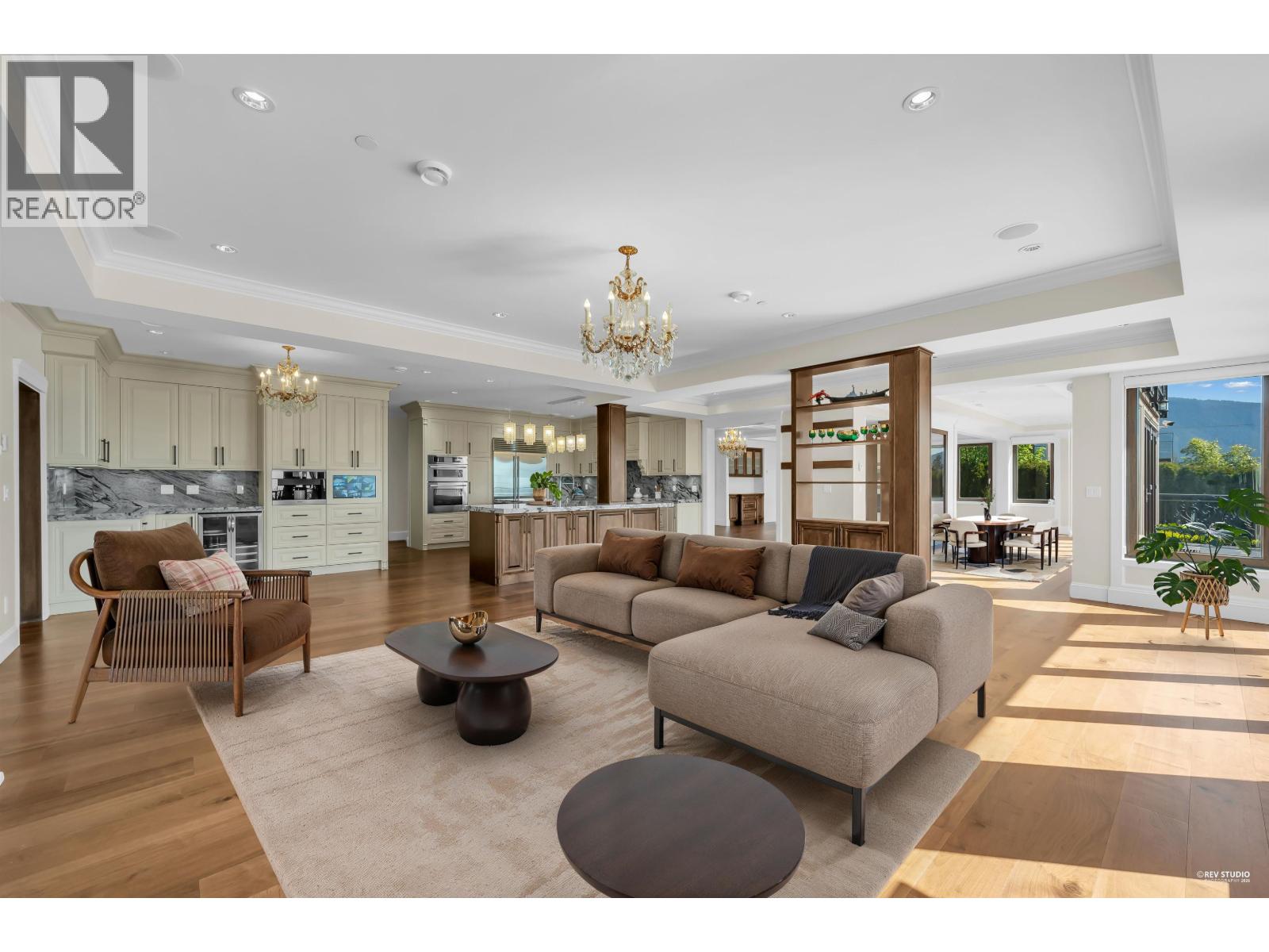 1118 CRESTLINE ROAD, West Vancouver