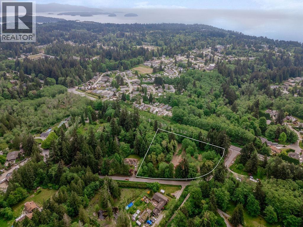 1575 BURTON ROAD, Gibsons