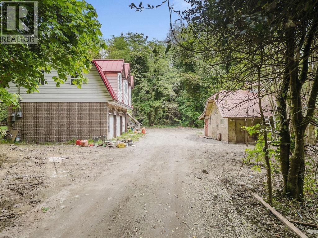 1575 BURTON ROAD, Gibsons