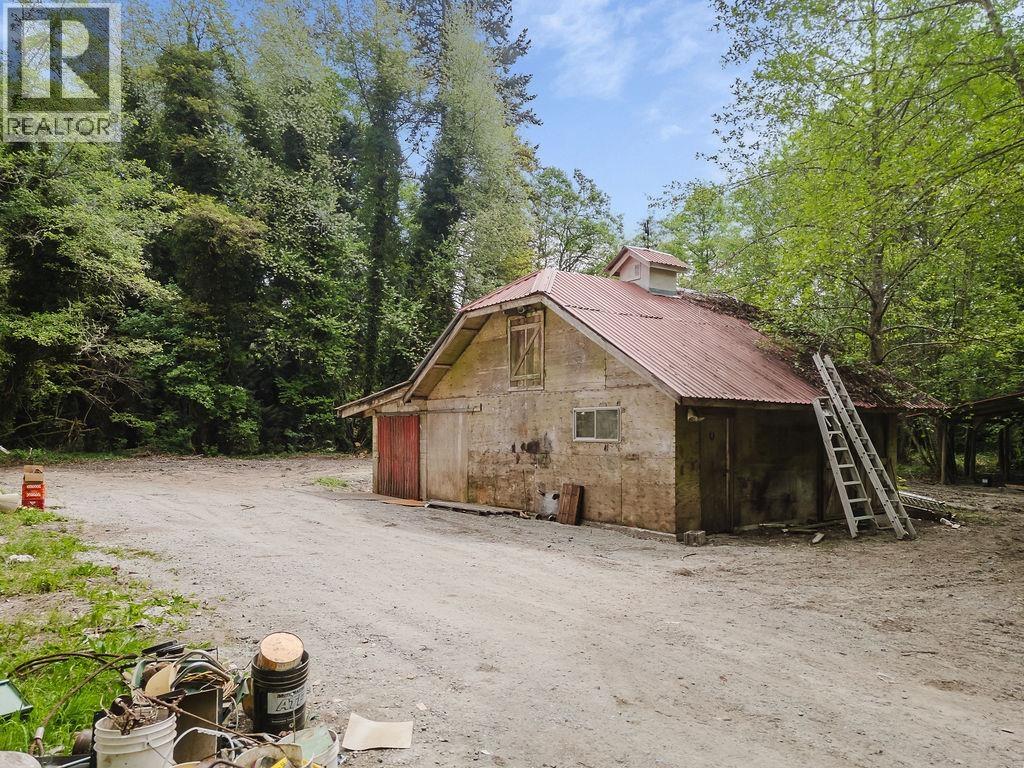 1575 BURTON ROAD, Gibsons