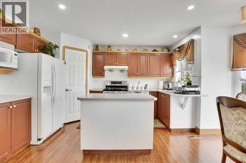 5189 Coral Shores Drive NE - 11