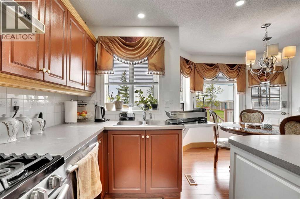 5189 Coral Shores Drive NE - 15
