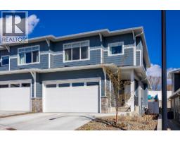  3321 Hawks Crescent, Westbank