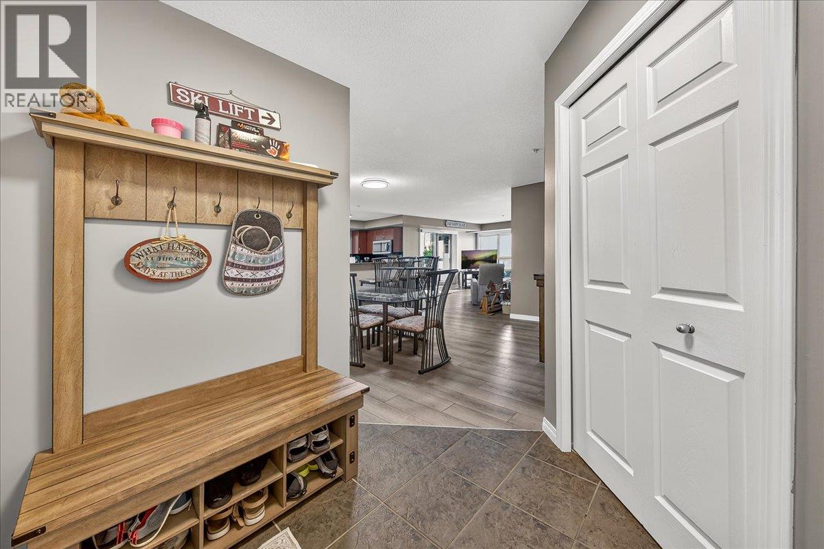 205 Third Avenue Unit# 2104, Invermere