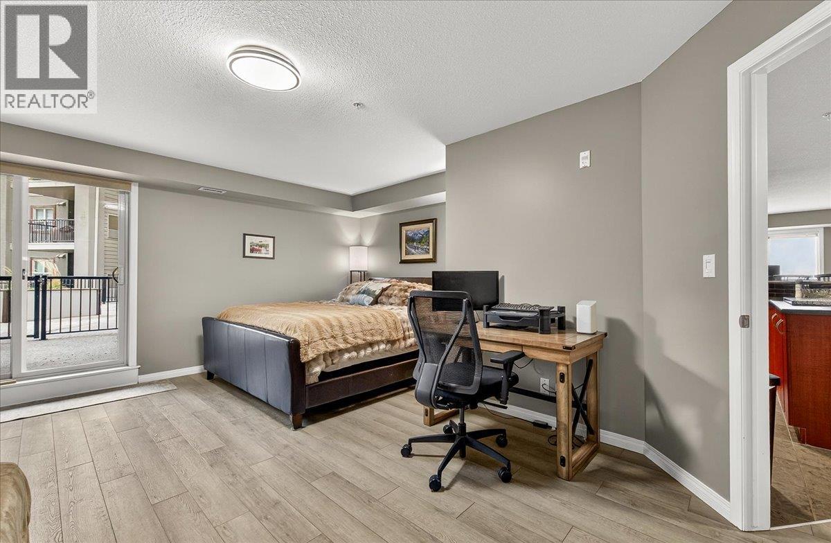 205 Third Avenue Unit# 2104, Invermere
