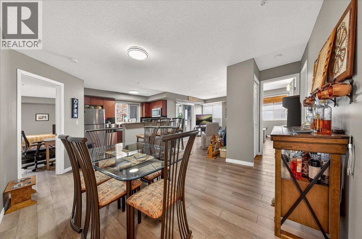 205 Third Avenue Unit# 2104, Invermere
