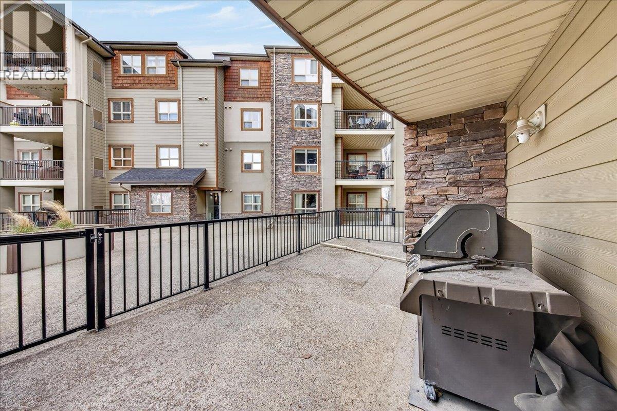 205 Third Avenue Unit# 2104, Invermere
