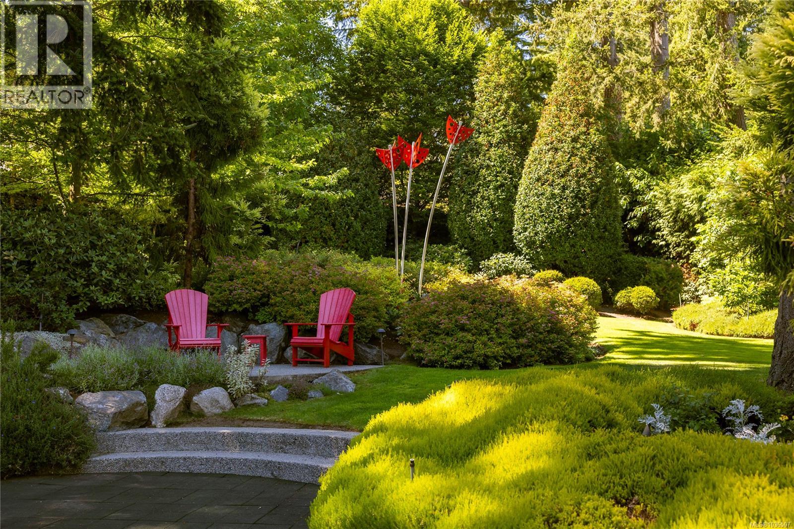  2226 Arbutus Road, Saanich