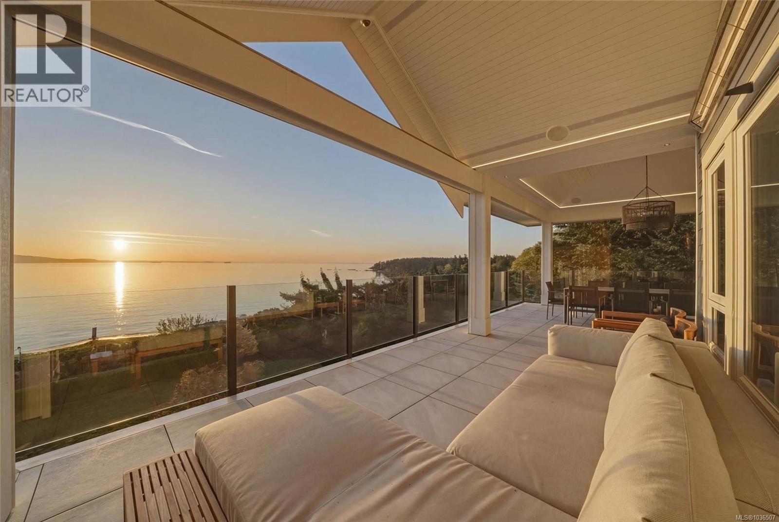 2226 Arbutus Rd - 39