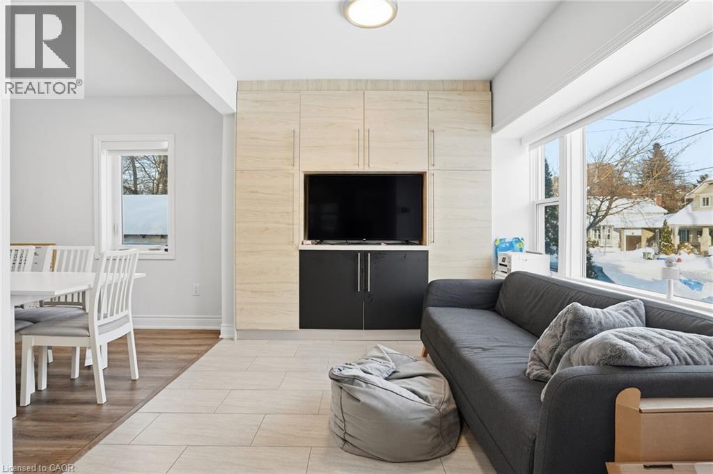 50 BROADWAY Avenue - 8