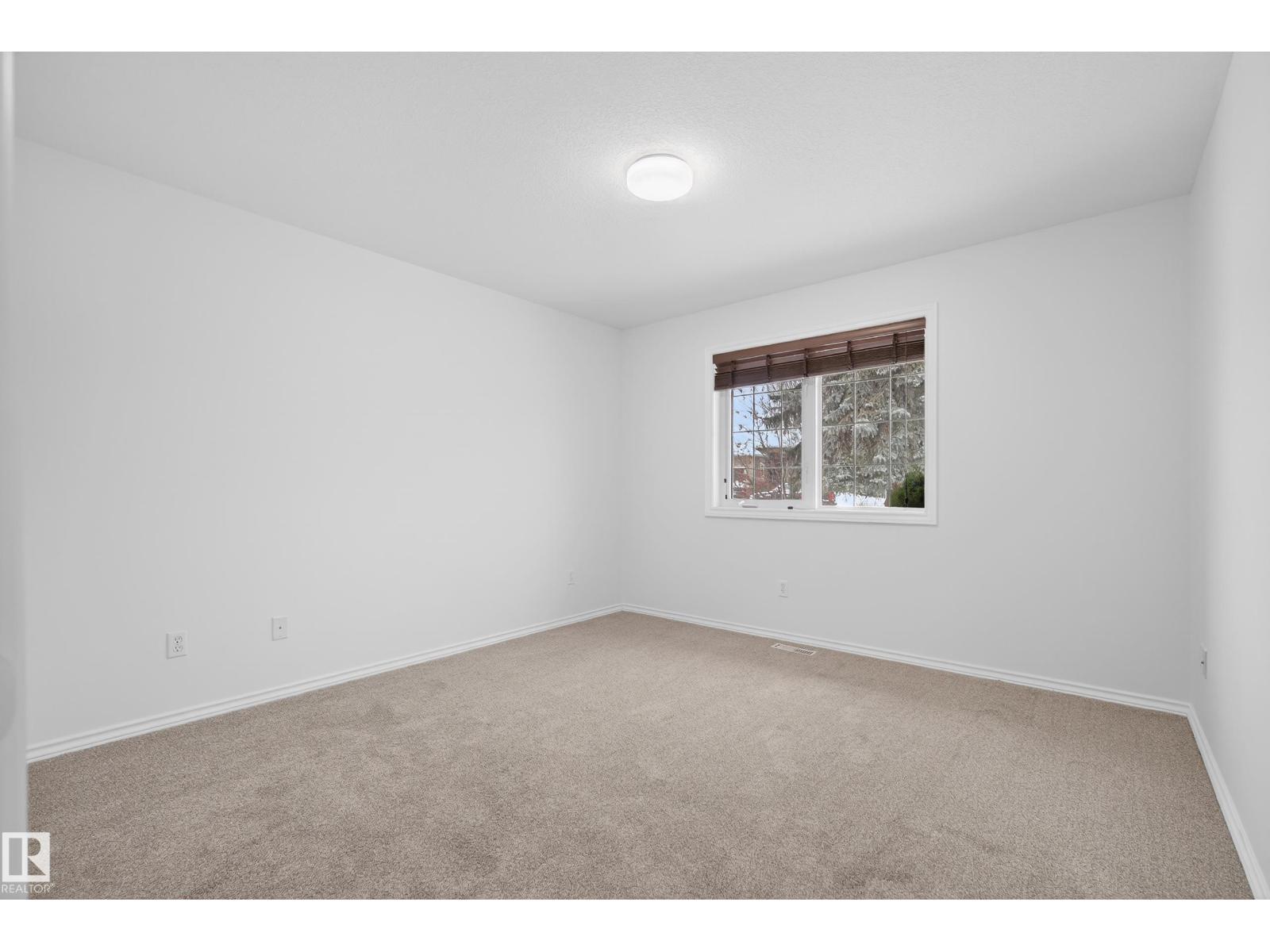 19 COUNTRY LN, Stony Plain