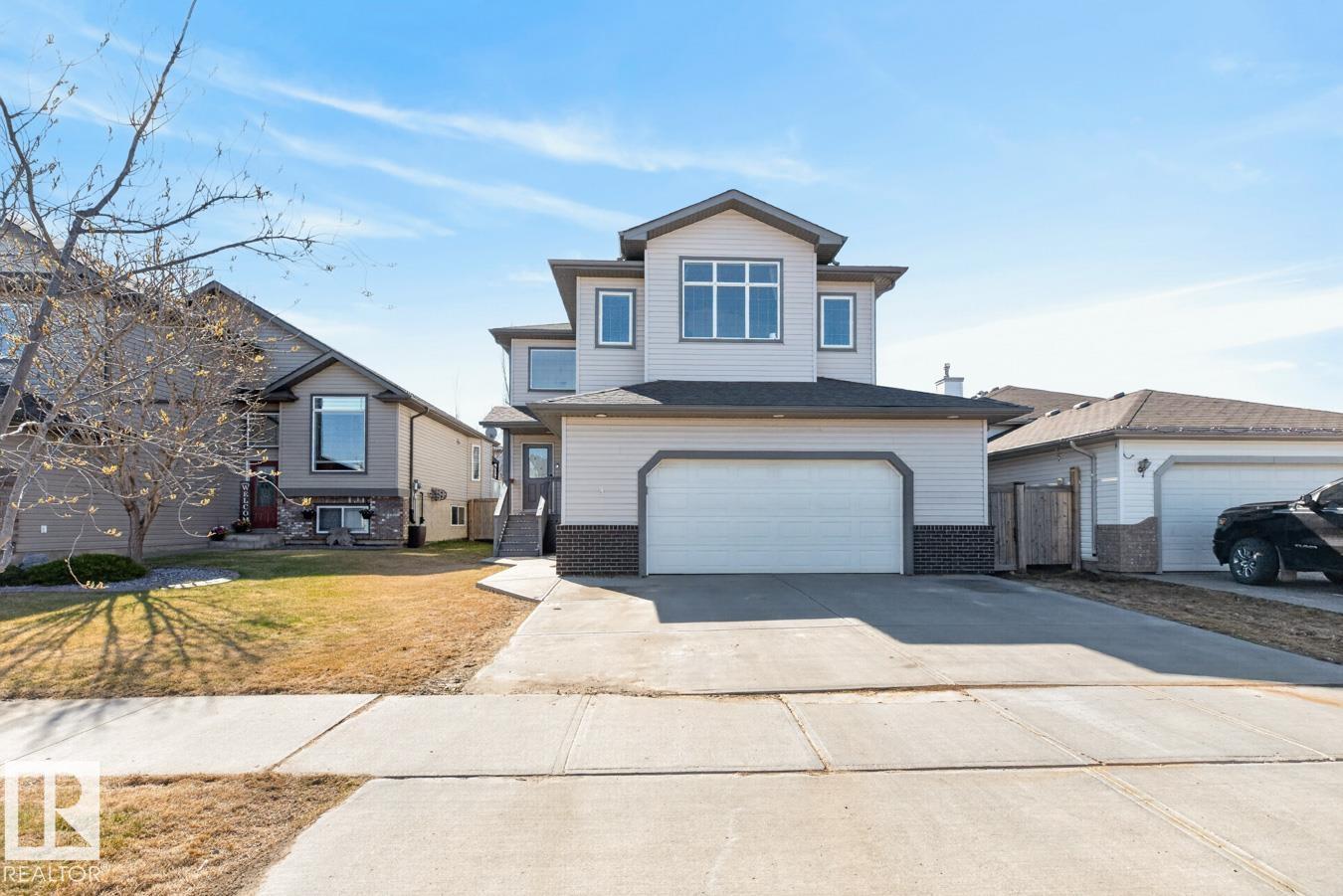3 Middleton CL, Leduc