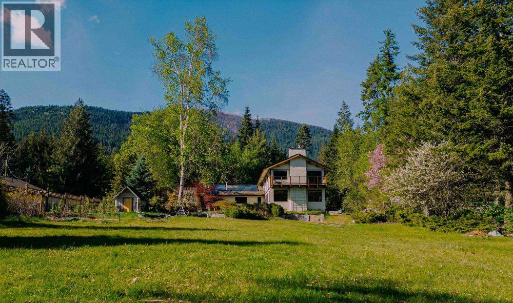 3946 MacGregor Road W - 21