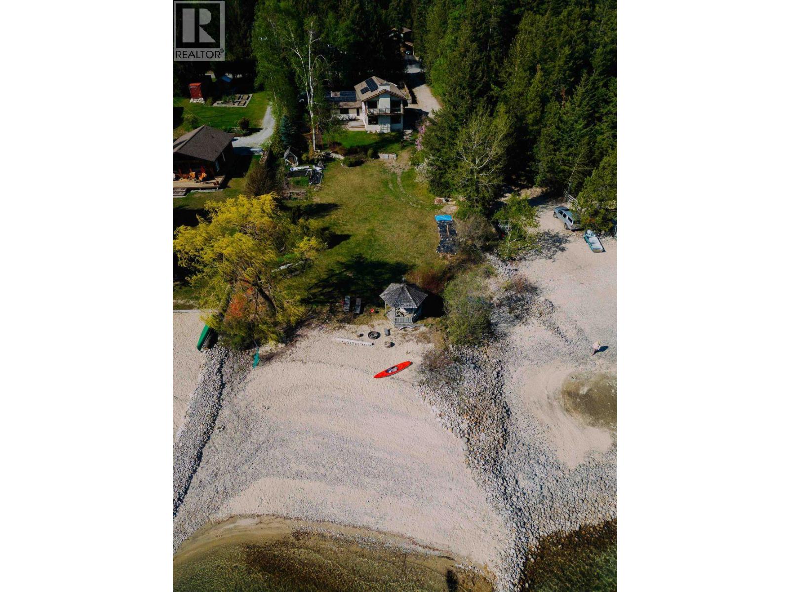 3946 MacGregor Road W - 10