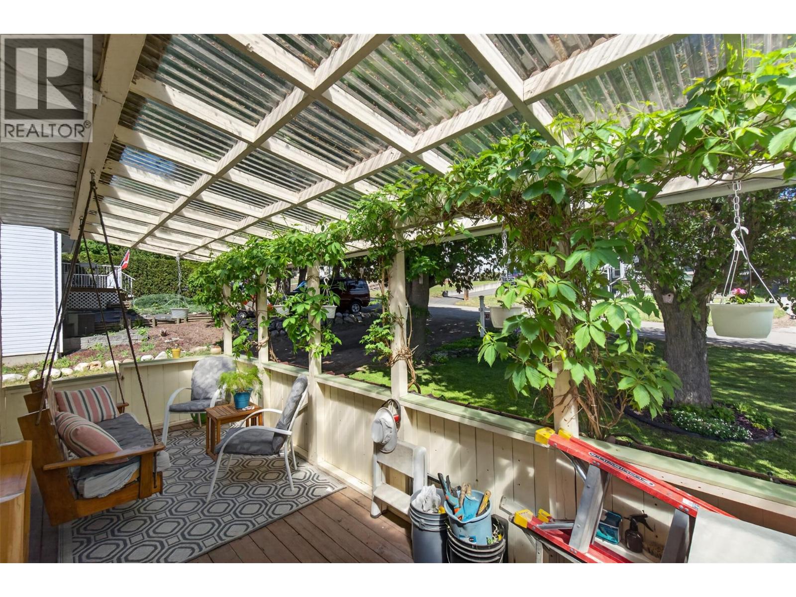 361 2 Street SE - 42