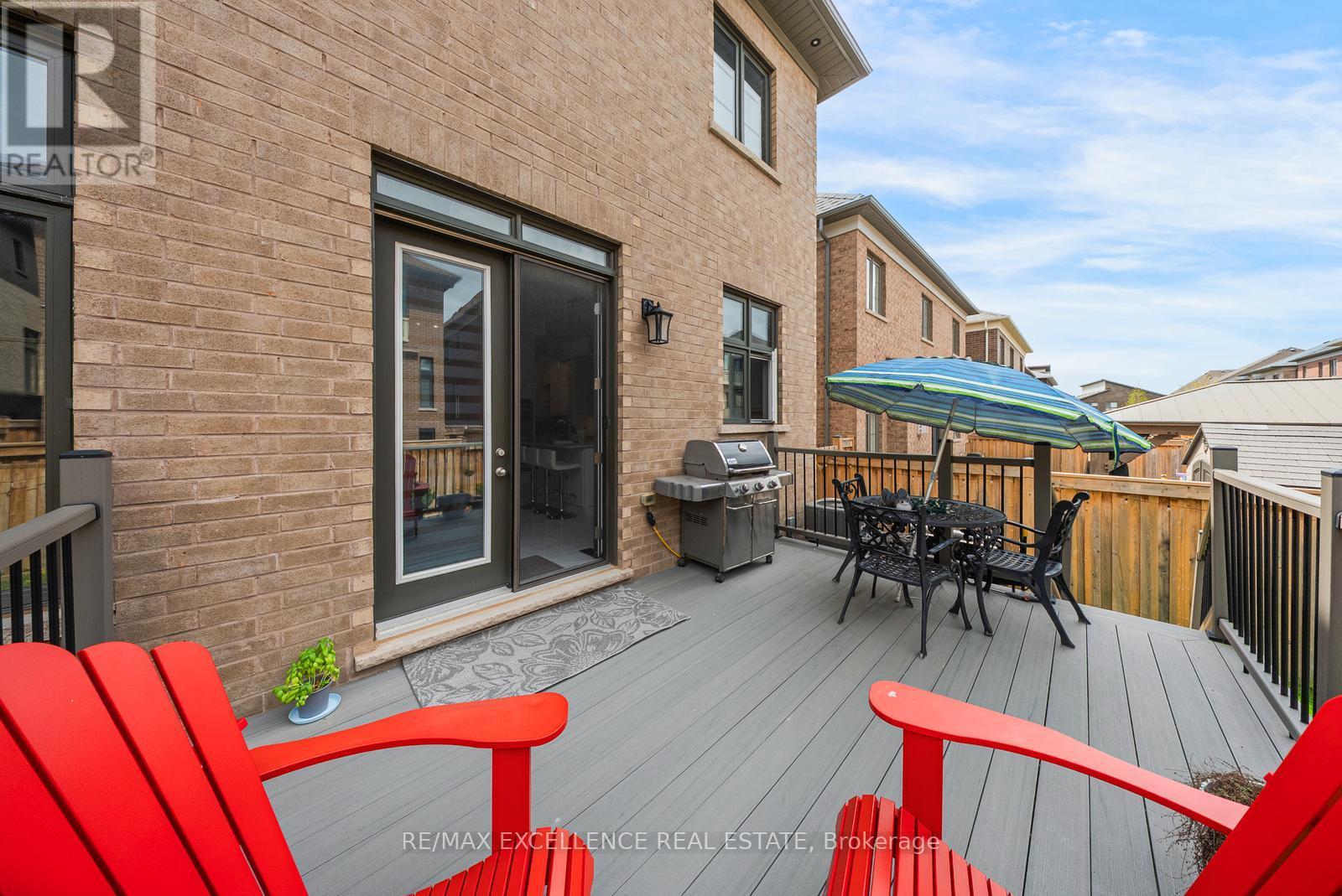 8 SETTLERS FIELD ROAD - 45