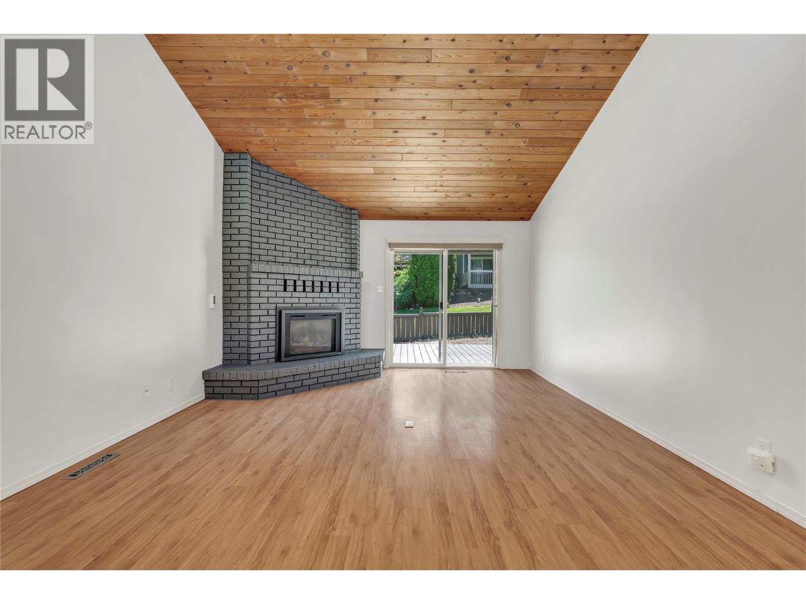 7717 Prairie Valley Road Unit# 104, Summerland