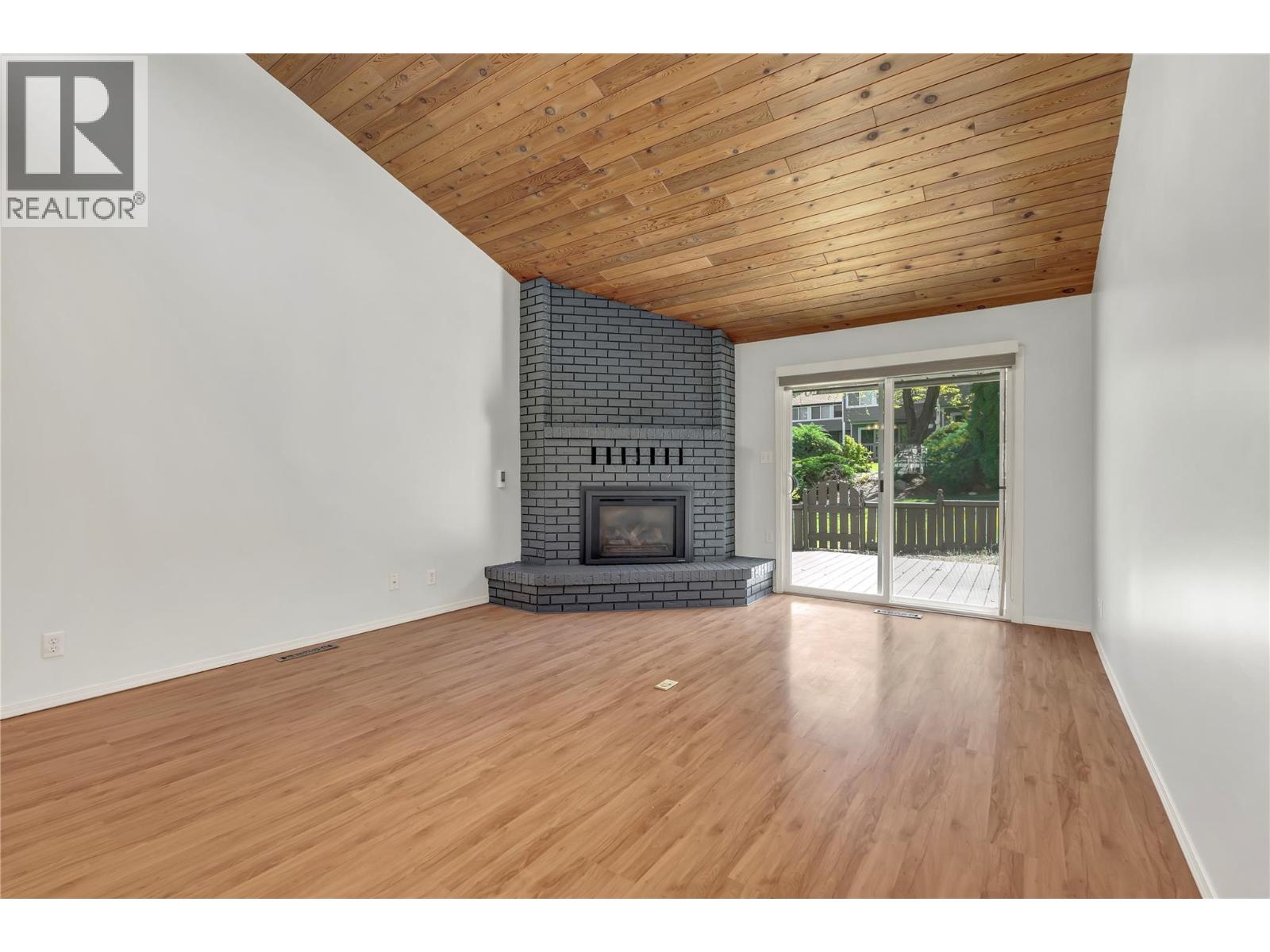 7717 Prairie Valley Road Unit# 104, Summerland