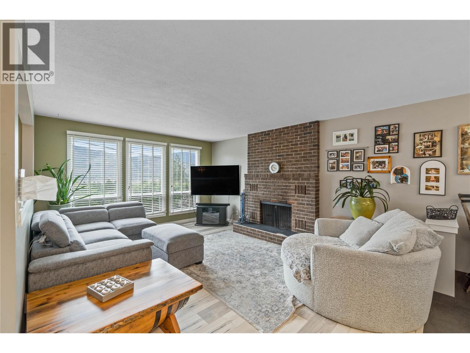 5315 Morris Place - 10