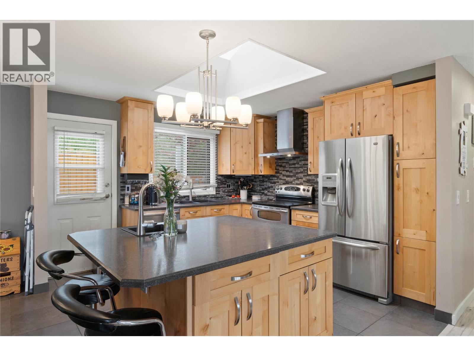 5315 Morris Place - 6