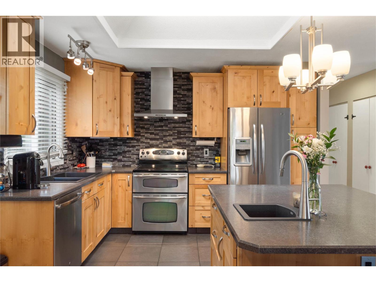 5315 Morris Place - 7