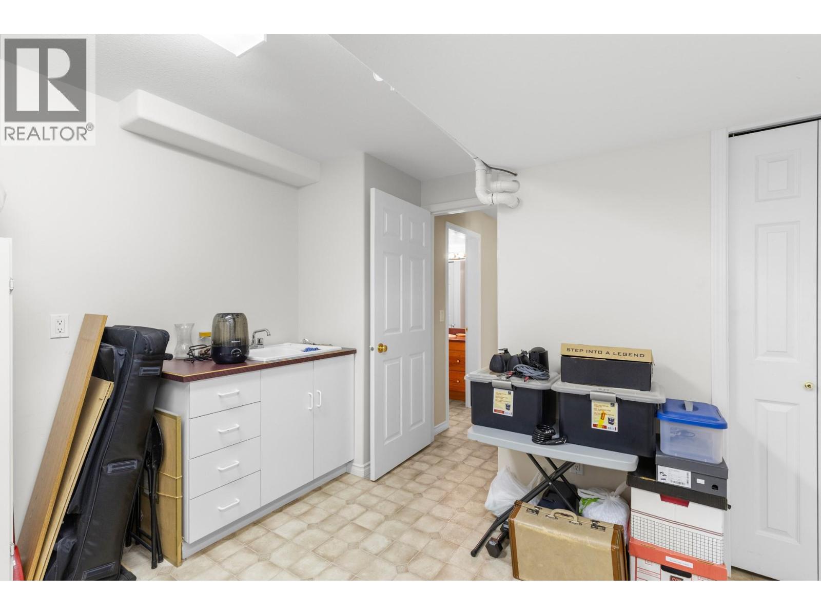 3849 Glen Canyon Drive - 48