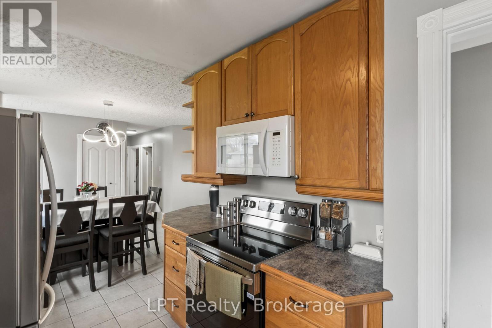 519 ROSMERE STREET - 16