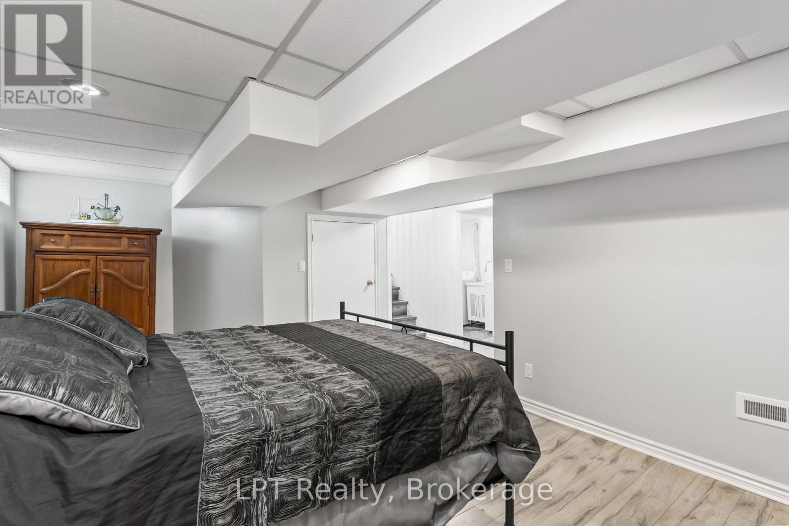 519 ROSMERE STREET - 25