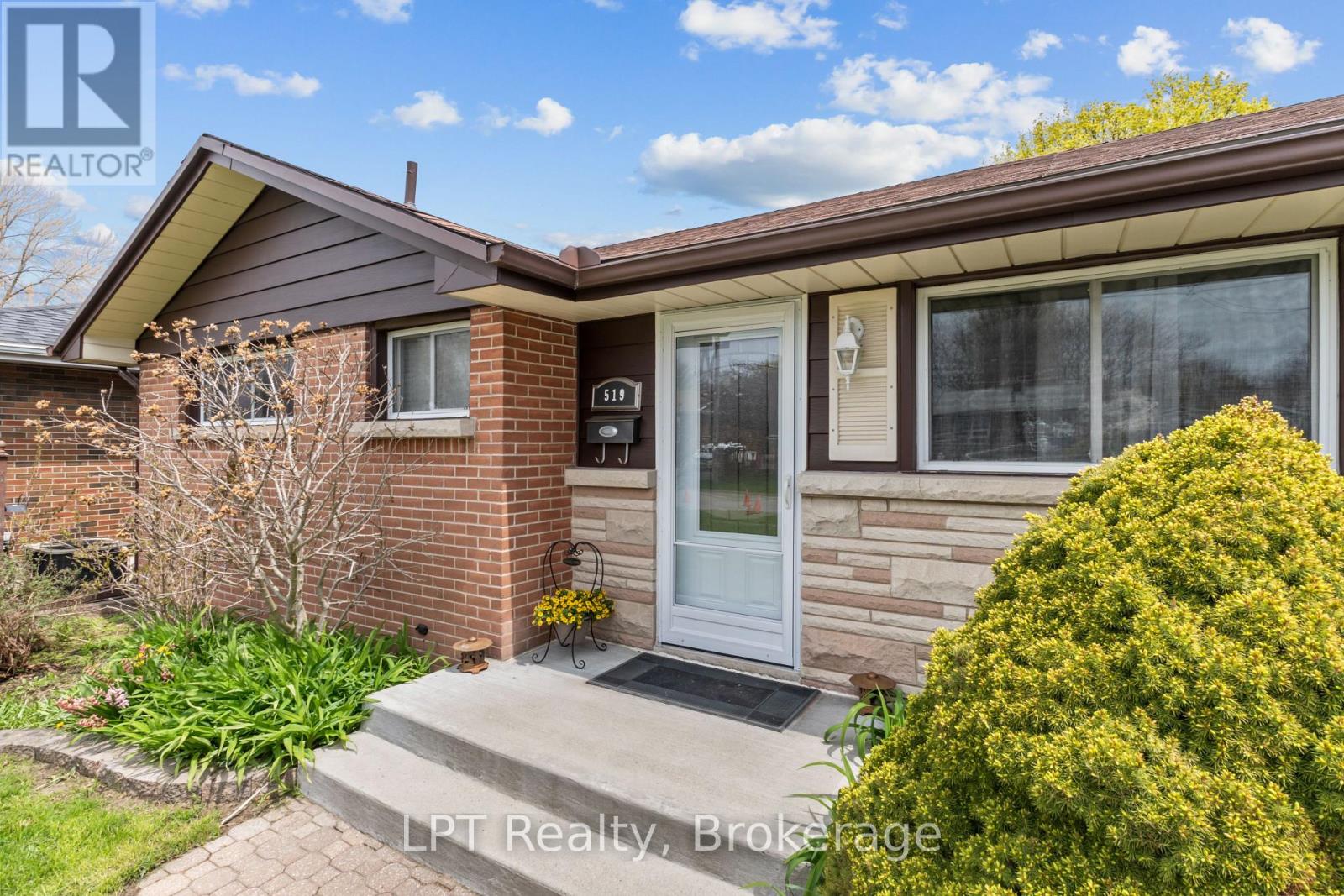 519 ROSMERE STREET - 3