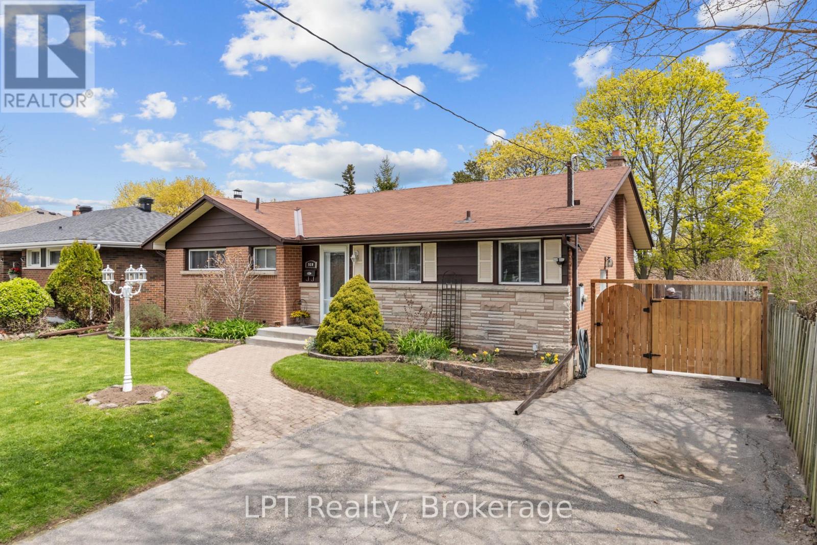 519 ROSMERE STREET - 4