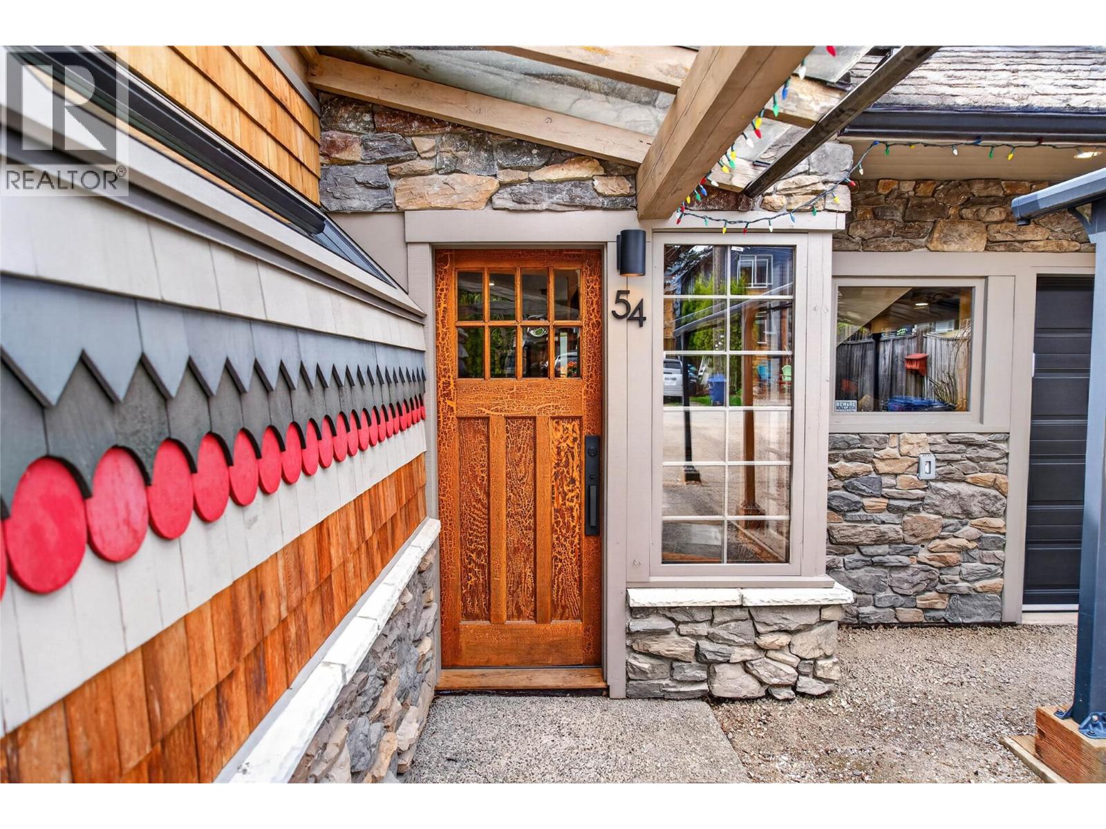 54 COMMONS Street, Fernie