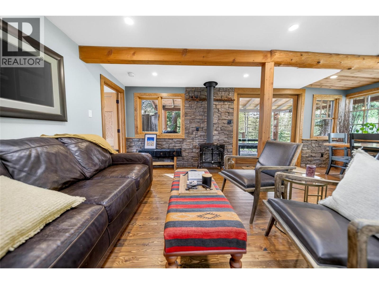 54 COMMONS Street, Fernie