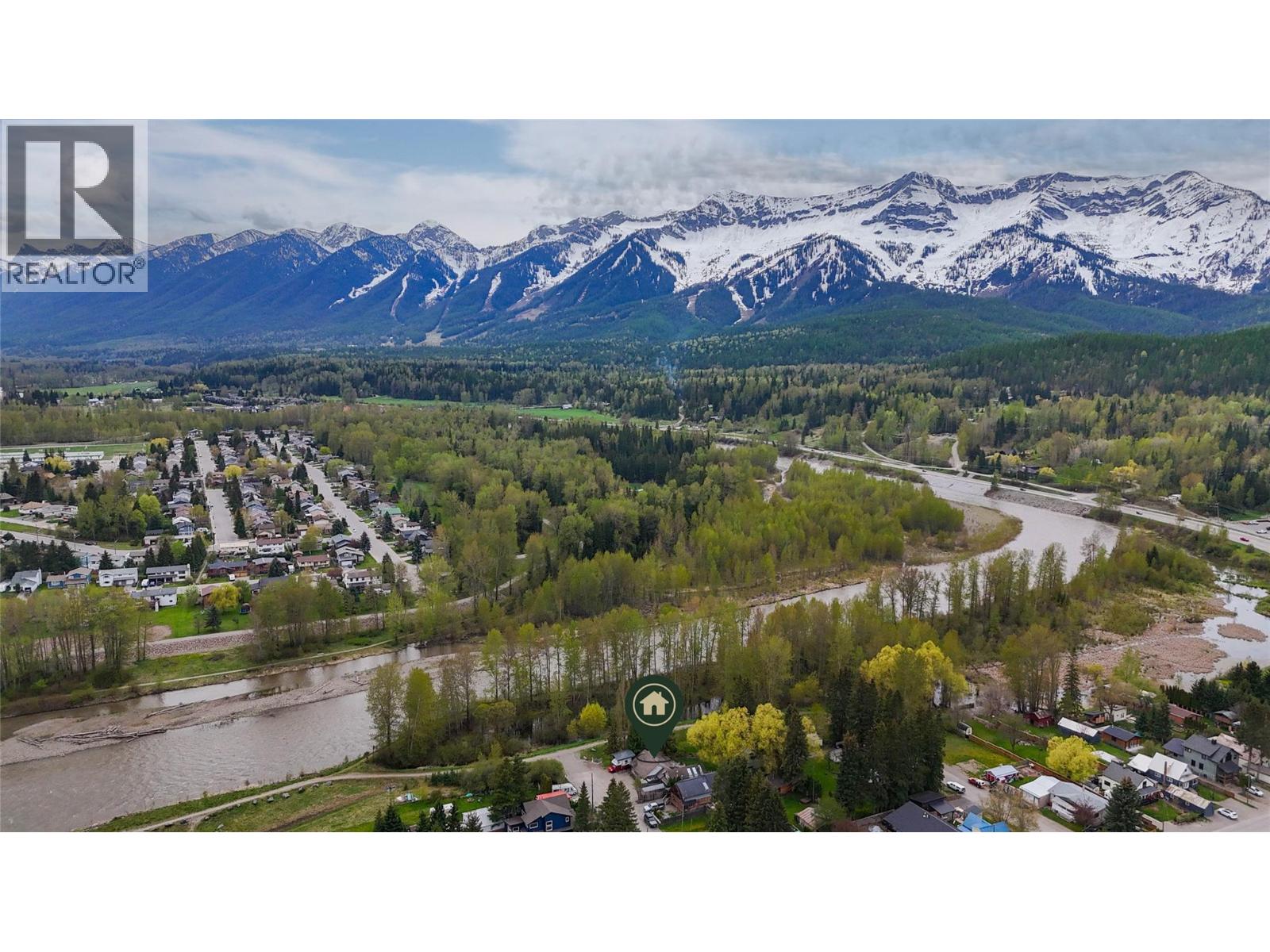 54 COMMONS Street, Fernie
