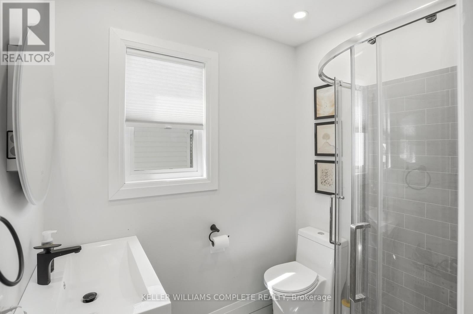 328 DUFFERIN STREET - 20