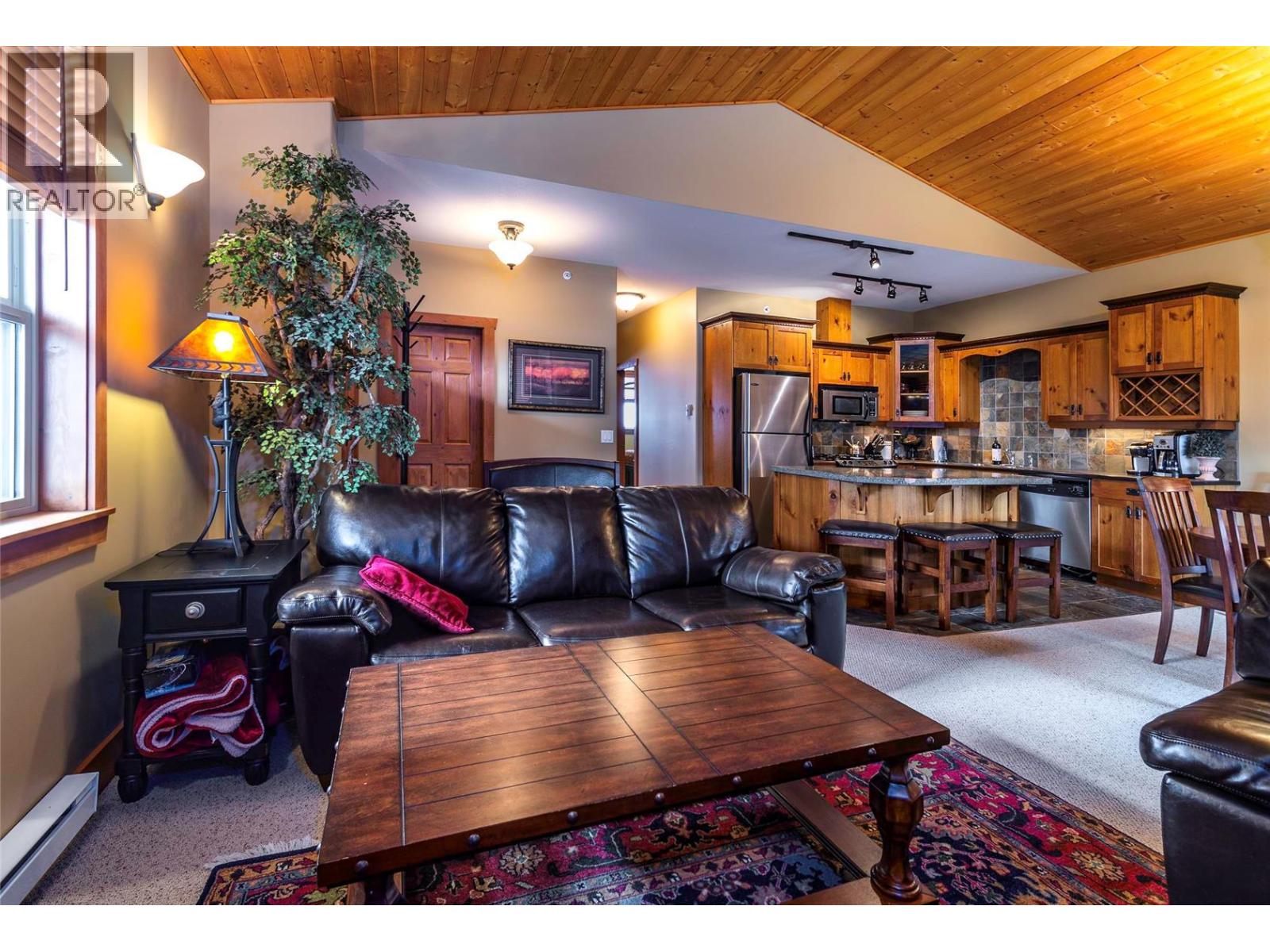 #12 5940 Snowpines Way - 13