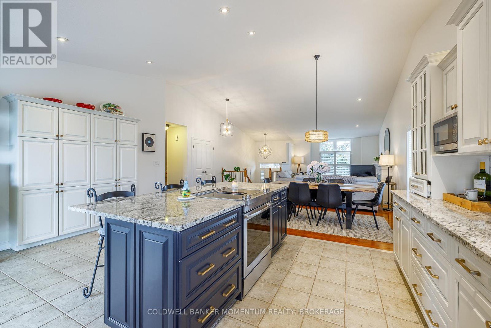 19 DAMSON STREET - 12