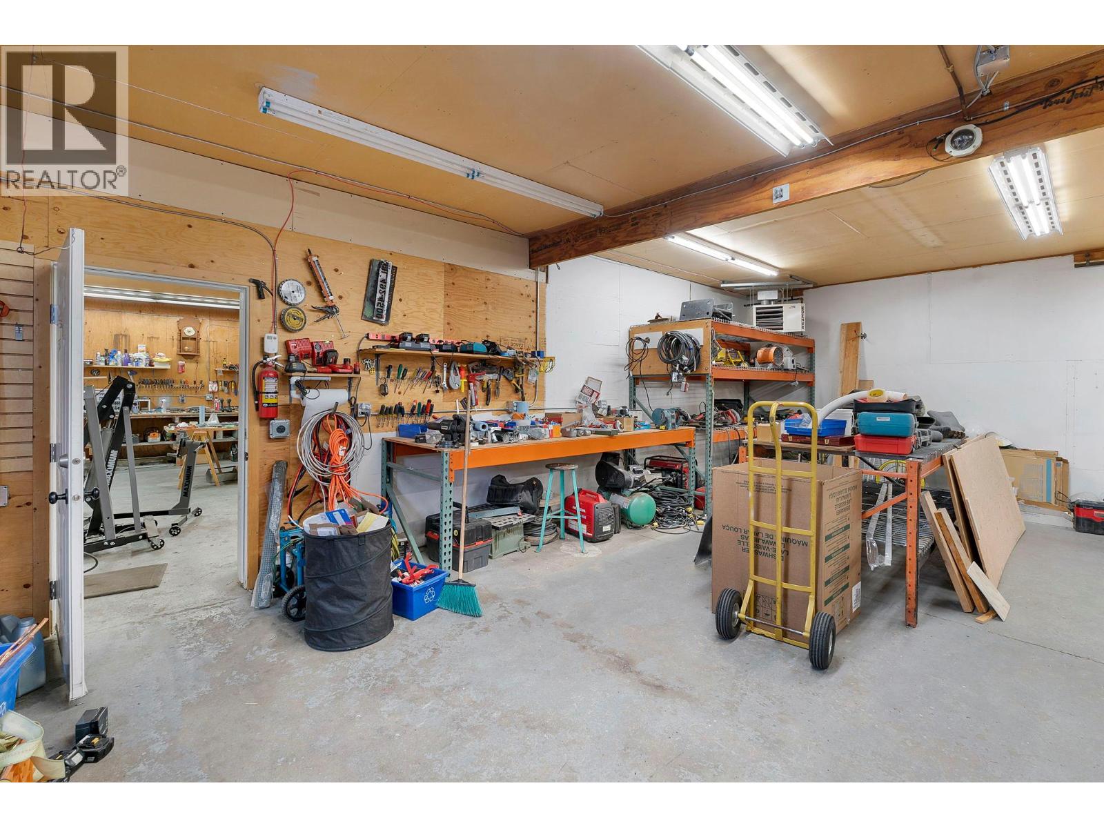 242 Haynes Street, Penticton
