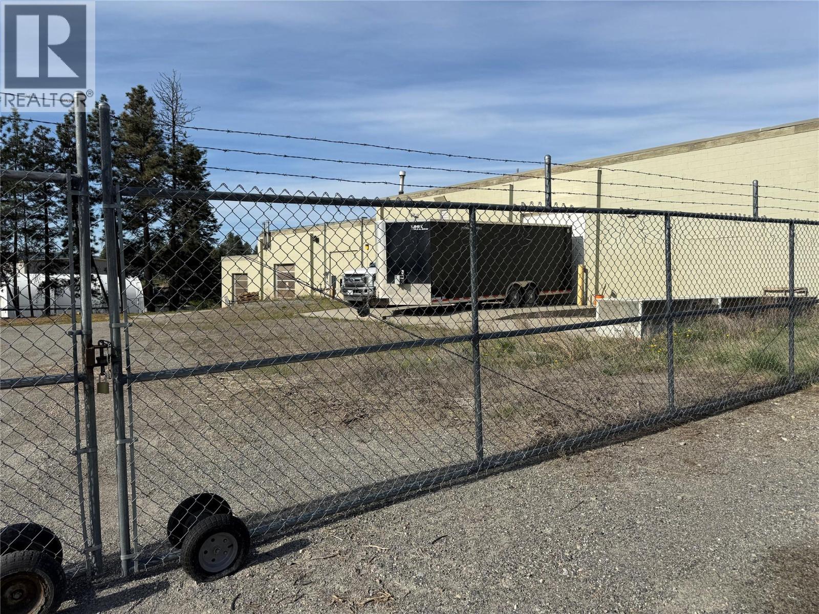  708-710 INDUSTRIAL #3 Road, Cranbrook