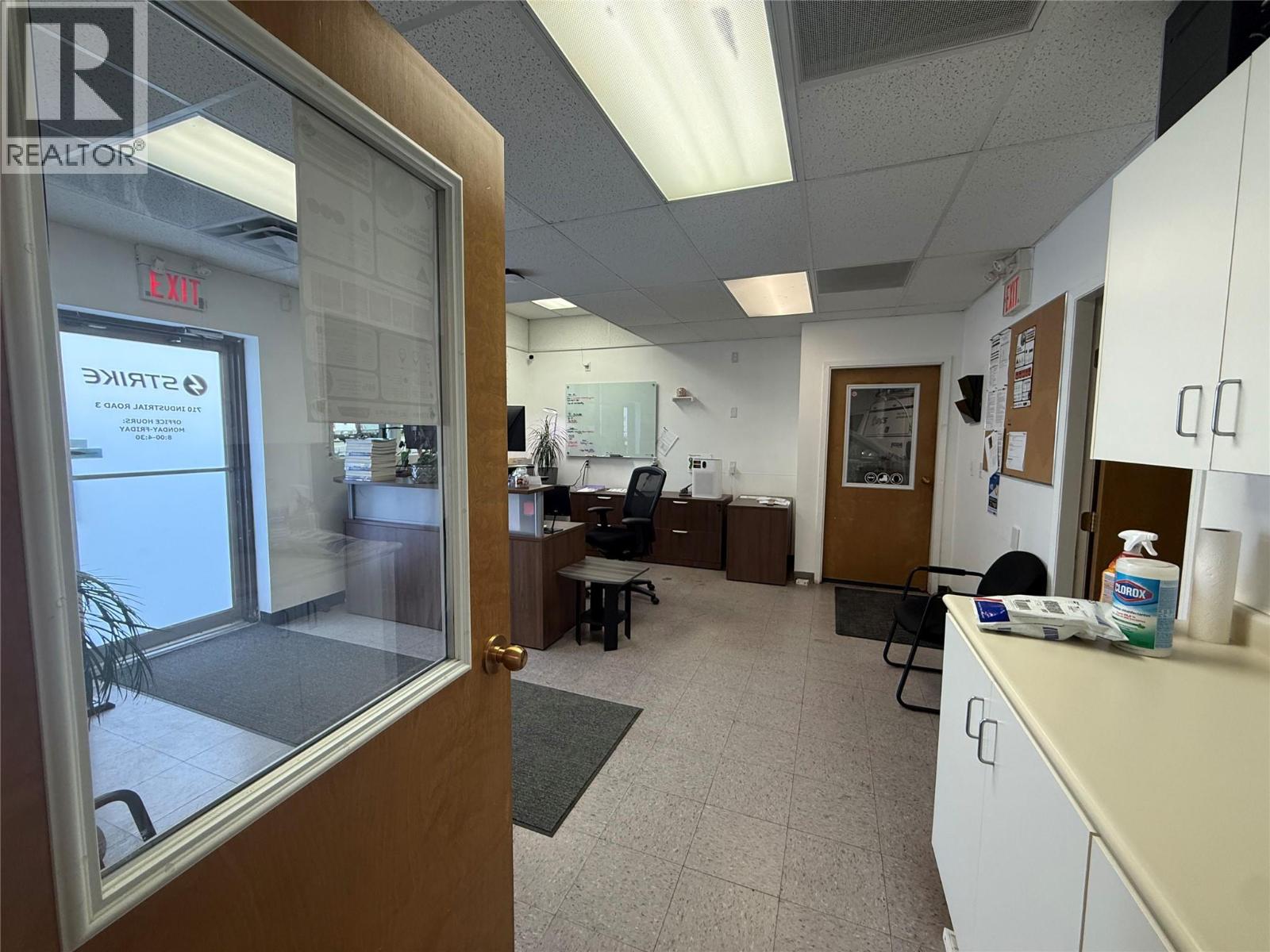  708-710 INDUSTRIAL #3 Road, Cranbrook