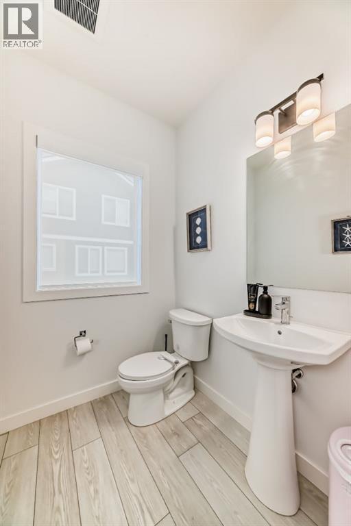 202 CREEKSTONE Drive SW - 17